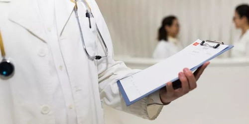 白領(lǐng)買(mǎi)壽險(xiǎn)需仔細(xì)咨詢(xún)